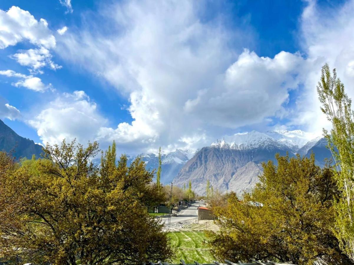 Indus View Hotel Skardu Kültér fotó